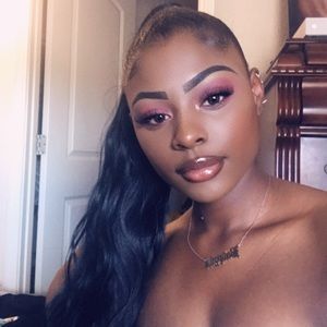 Meet your Posher, Nya